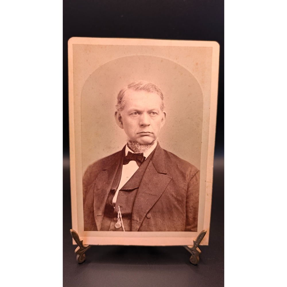 2 Antique Massachusetts Cabinet Card Photos Boston Lynn MA Victorian Portraits